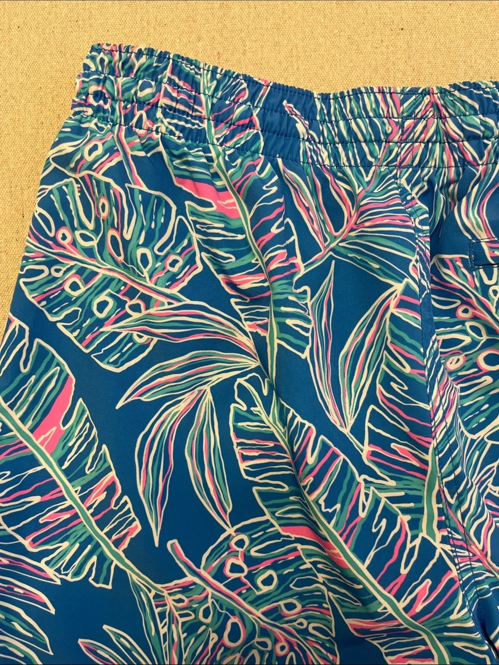 Chubbies Tropical Palm Print Swim Trunks Shorts Mens Large Blue